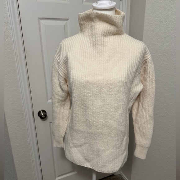 Aritzia Wilfred Montpellier Turtleneck Size XS - Picture 2 of 9